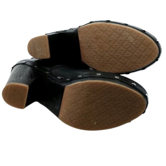 UGG~Carberry~PLATFORM CLOG STUDDED HEEL BOOTS Black Leather Womens Shoes SZ 8 - Picture 2 of 7